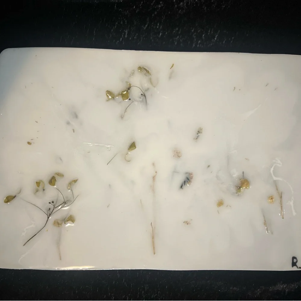 MILKLY FLORAL FLOWS - Stay Organized in Style with Our Resin Monthly Calendar!